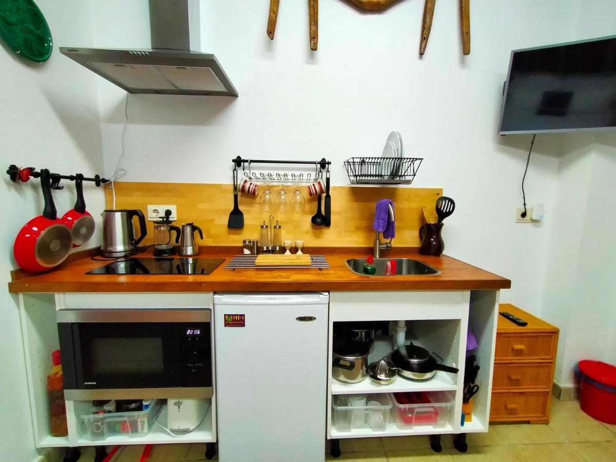 Centro De Arte Apartment Yunquera Bagian luar foto